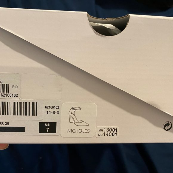 Aldo Shoes - Picture 4 of 7